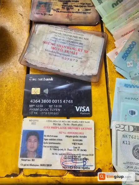 Tìm Ví Đánh Rơi Tại Hòn Thơm, Phú Quốc, Kiên Giang