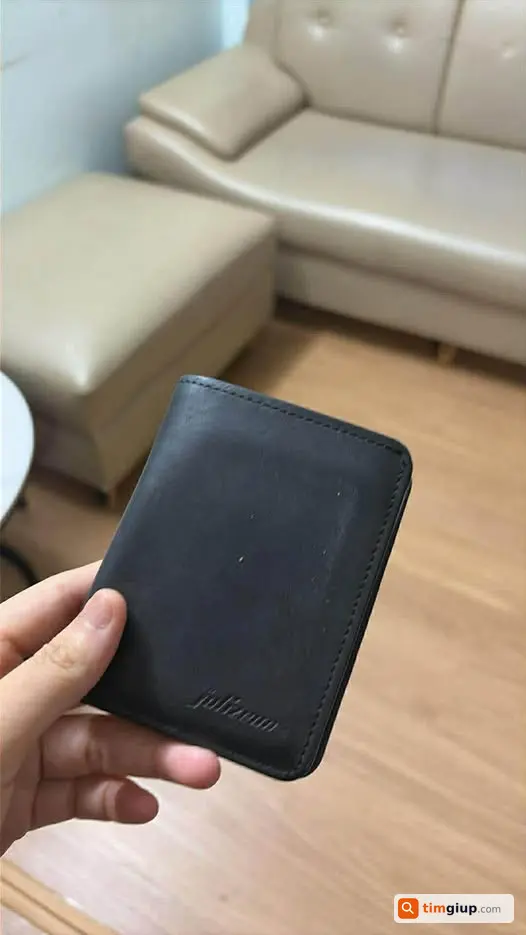 Tìm ví màu xám rơi từ Hà Đông đến đường Trường Chinh