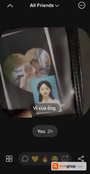 Mất ví đen cũ chứa giấy tờ tại khu vực Hoàng Ngân