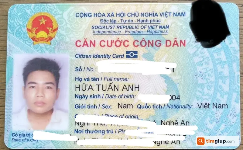 Tìm ví xanh dương đen cũ rơi tại chợ An Cựu Huế