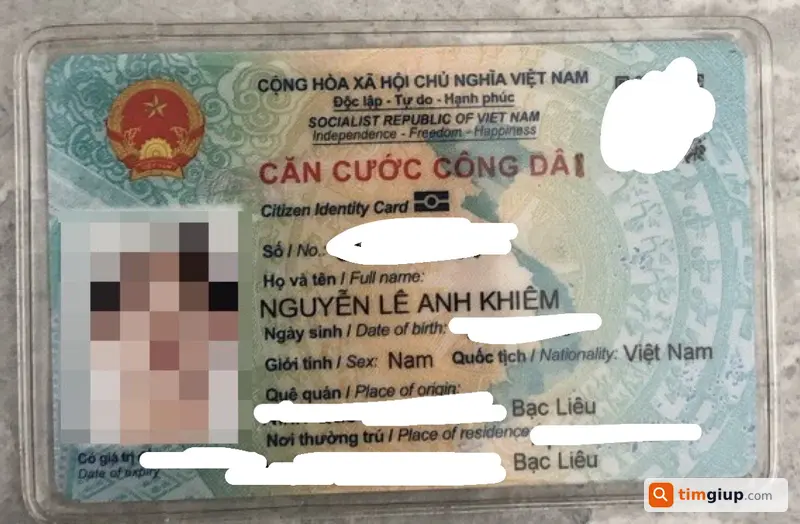 Tìm ví da đen giấy tờ tên Nguyễn Lê Anh Khiêm tại Cần Thơ