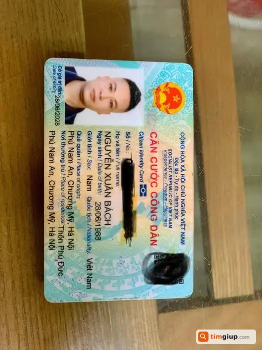 Tìm ví chứa giấy tờ rơi tuyến Hà Đông - Bờ Hồ Hà Nội