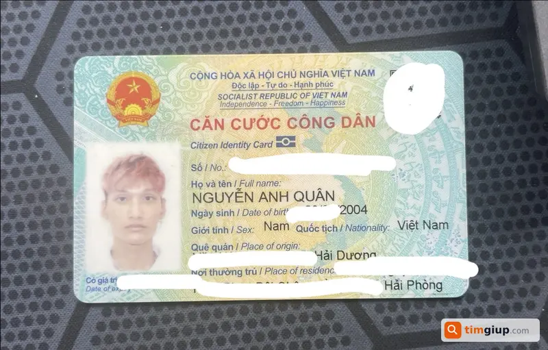 Tìm ví LV màu đen cùng giấy tờ tại TP Hải Phòng