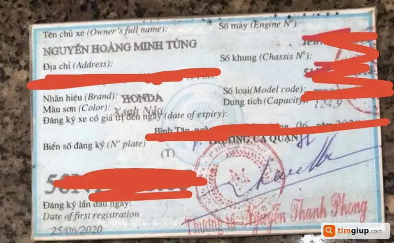 Tìm cà vẹt xe máy tên Nguyễn Hoàng Minh Tùng tại Thủ Đức, TP.HCM