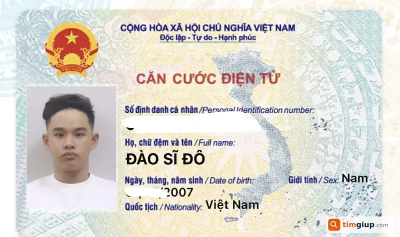 Tìm thẻ sinh viên và CCCD của bạn Đào Sĩ Đô tại Đà Nẵng