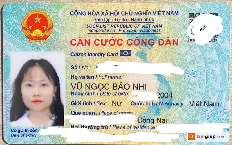 Rơi túi đeo vai chứa ví và giấy tờ tại Trường Chinh - Phạm Văn Bạch