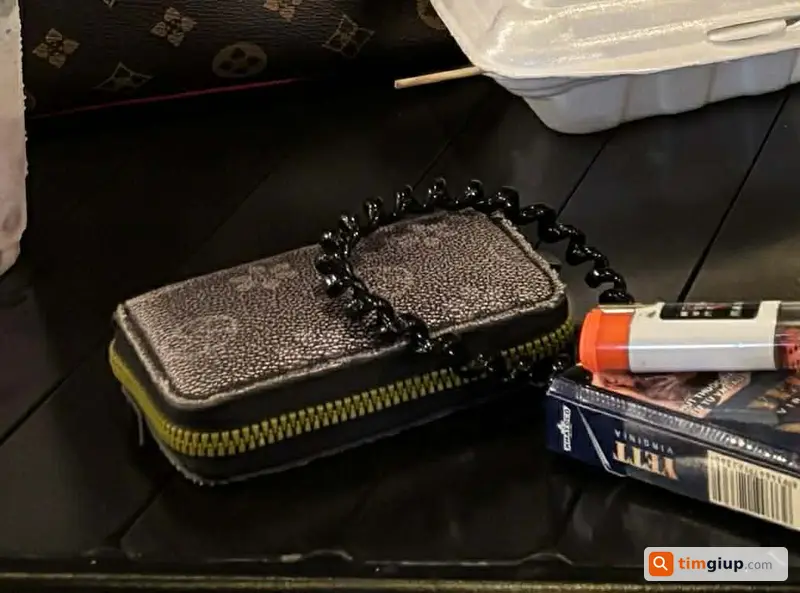 Rơi ví chứa CCCD tên Trần Quốc Duy tại Cần Thơ