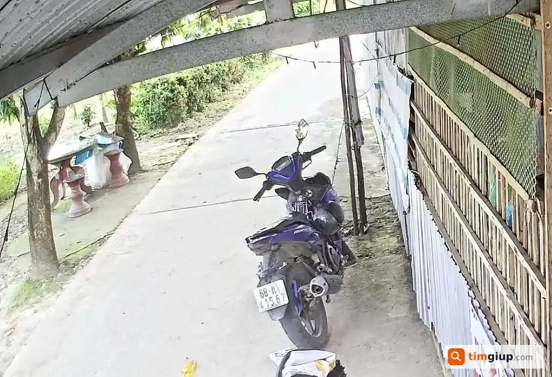 Tìm Xe Máy Yamaha Exciter 150 Xanh Biển 68m1-41567 Tại Đông Thái