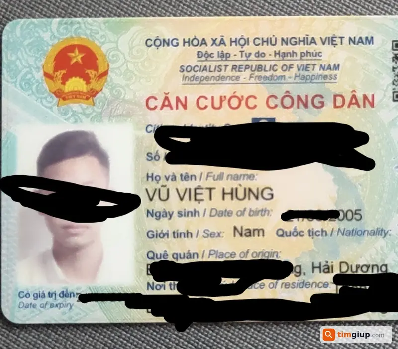 Tìm ví và điện thoại rơi tại Uông Bí, Quảng Ninh