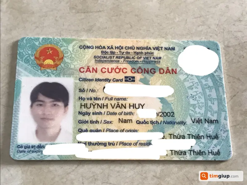 Tìm ví giấy tờ tên Huỳnh Văn Huy rơi tại TP Huế