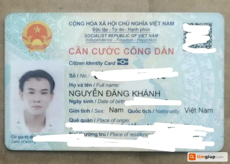 Tìm ví màu nâu đánh rơi đoạn đường từ Vĩnh Long đi Cần Thơ