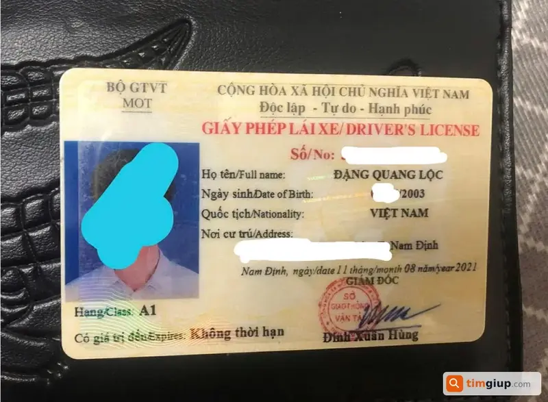 Tìm ví và giấy tờ tùy thân mang tên Đặng Quang Lộc tại Quận Thanh Xuân, Hà Nội