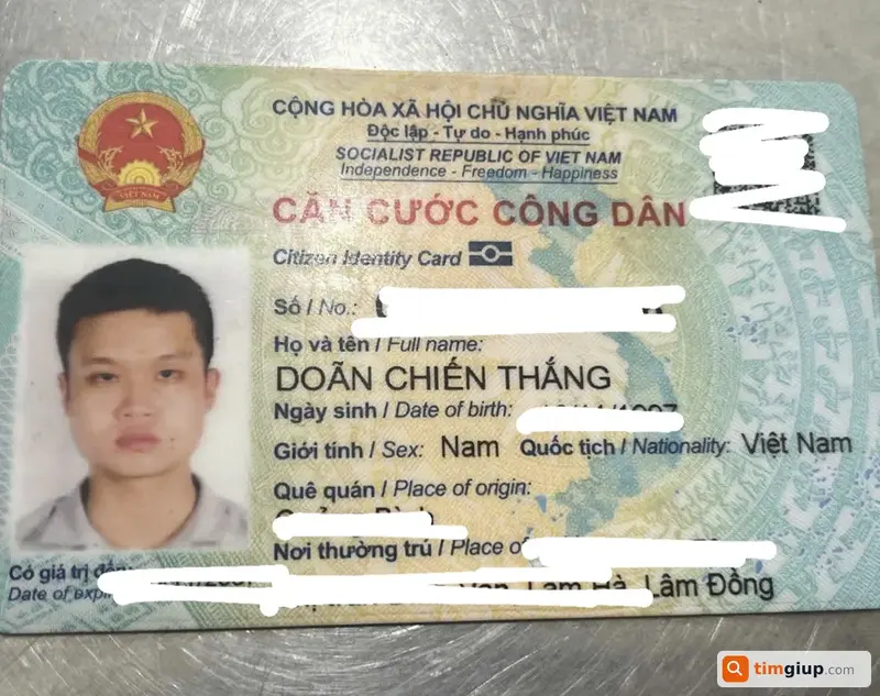 Tìm ví màu đen thất lạc của anh Doãn Chiến Thắng tại Hà Nội