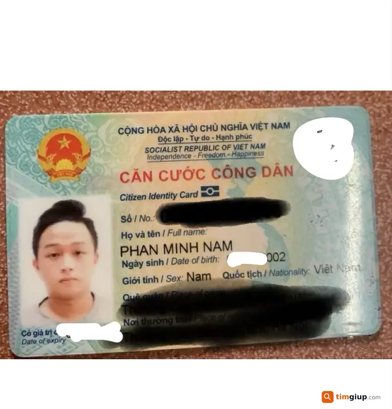 Tìm ví chứa giấy tờ tùy thân của anh Phan Minh Nam tại ga Metro Cầu Giấy - Minh Khai