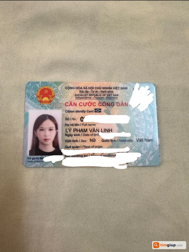 Tìm ví có giấy tờ tên Lý Phạm Vân Linh tại Cần Thơ