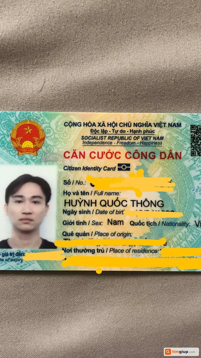 Tìm ví da nam màu nâu sẫm của anh Huỳnh Quốc Thông