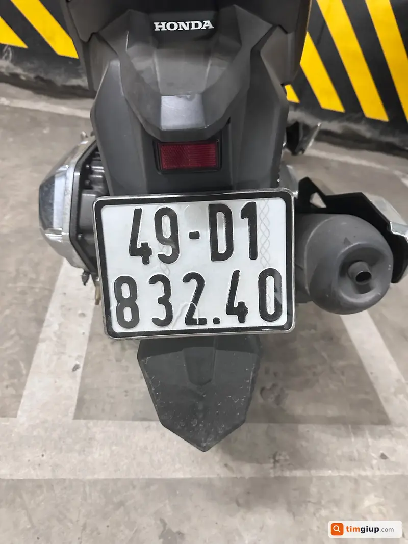 Tìm cà vẹt xe tên Nguyễn Viết Quang Huy rơi Giải Phóng Hà Nội