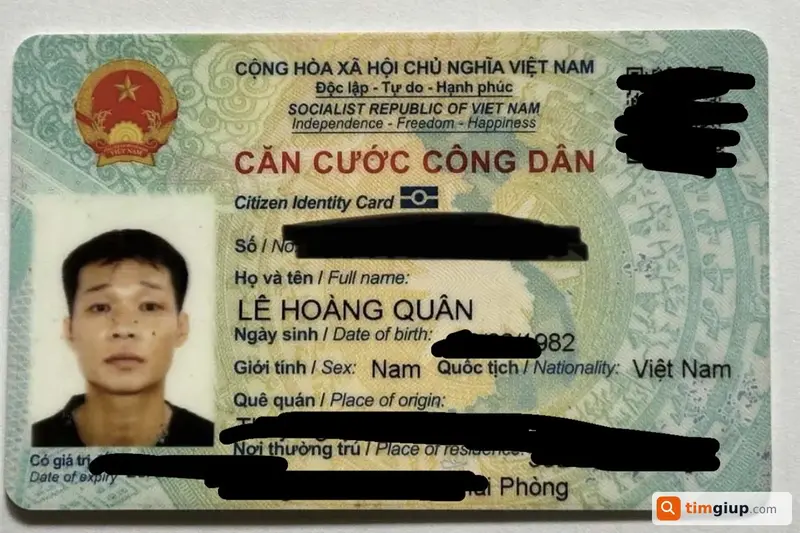 Tìm ví đánh rơi chứa nhiều giấy tờ tên Lê Hoàng Quân tại Hải Phòng