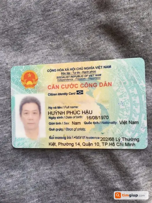 Tìm ví màu nâu đen rơi đoạn Bãi Sậy – đường 3/2, TP.HCM