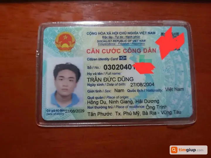 Mất ví màu đen chứa giấy tờ tại Ung Văn Khiêm - Bình Quới