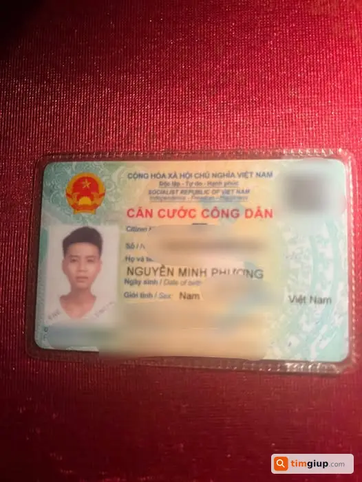 Tìm ví màu đen rơi từ Bình Thạnh đến Phước Long