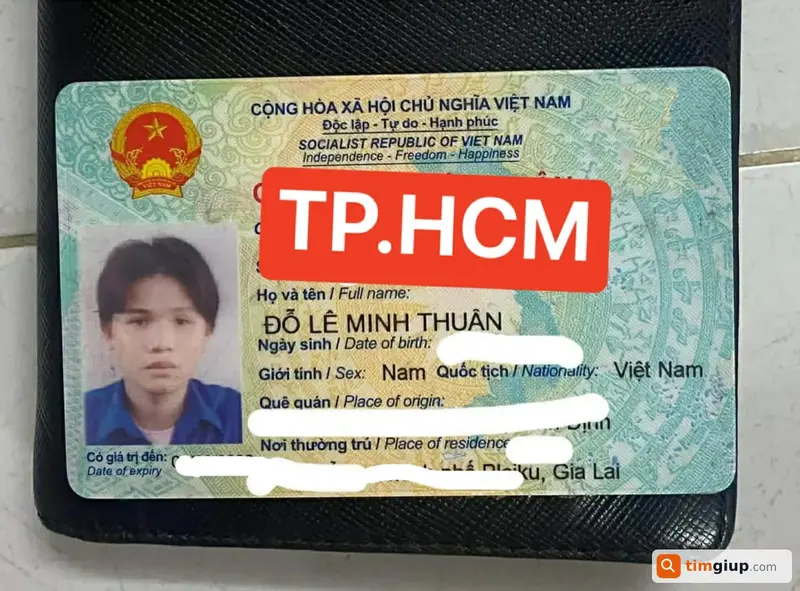 Nhặt được giấy tờ của bạn Đỗ Lê Minh Thuận tại Tân Phú, TP.HCM