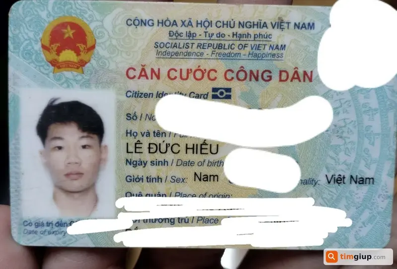 Tìm giấy tờ tùy thân mang tên Lê Đức Hiếu tại Hà Nội