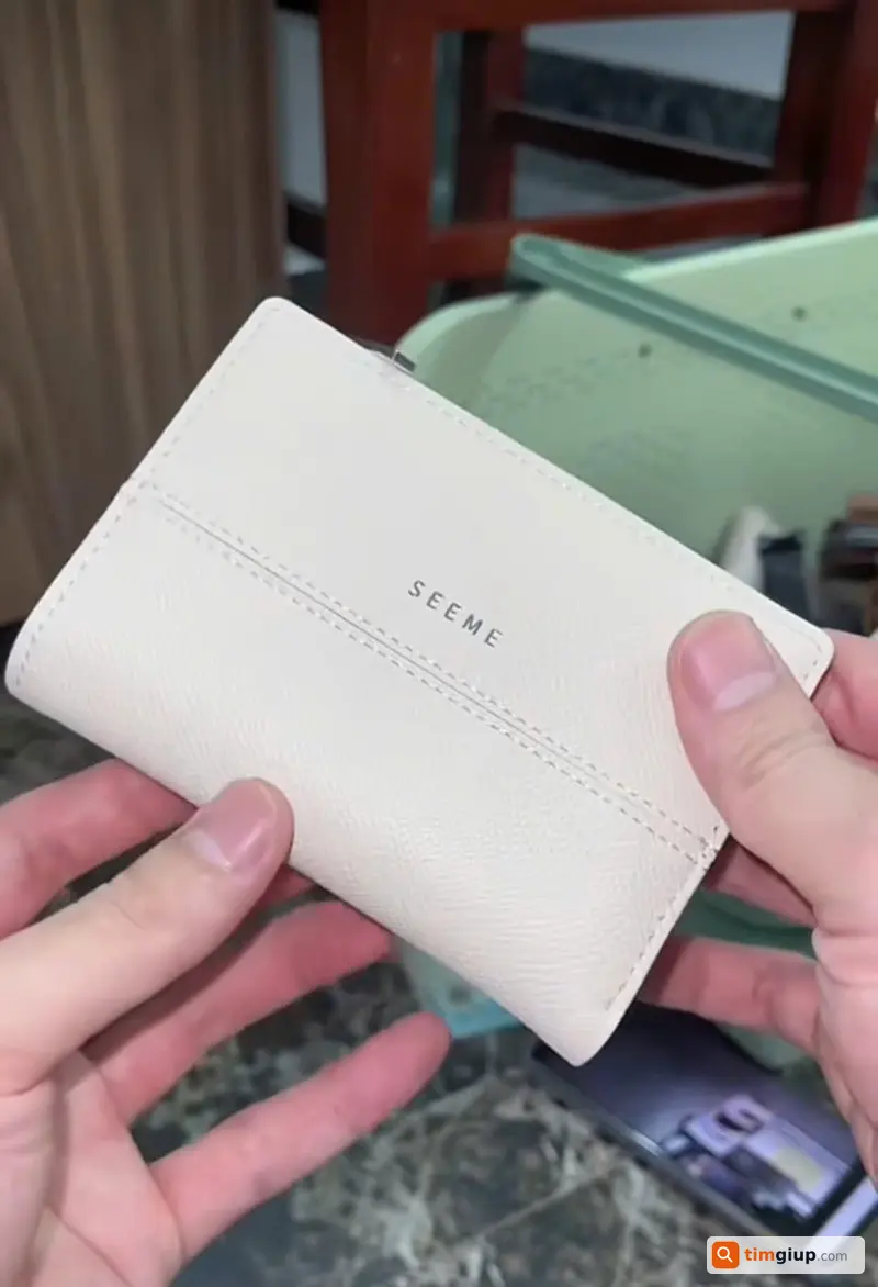 Tìm ví giấy tờ tên Nguyễn Thị Hồng Yến rơi Cần Thơ Hậu Giang