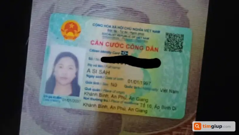 Mất CCCD và bằng lái xe, xin nhận lại giúp