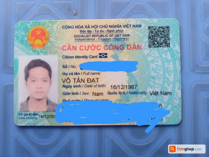Tìm Ví Cùng Giấy Tờ Mang Tên Võ Tấn Đạt Gần New Lavida