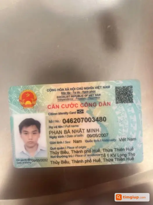 Nhặt Được Đồ Thất Lạc, Ai Rớt Liên Hệ Em