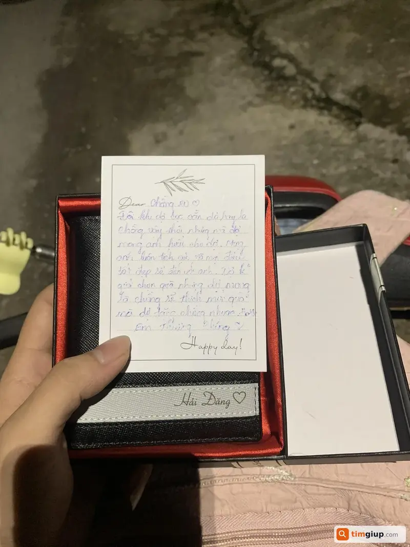 Tìm ví màu đen của anh Trần Hải Đăng thất lạc tại khu vực Tây Ninh - Long An