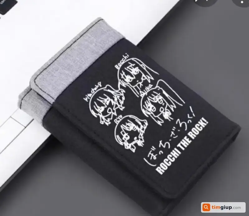 Tìm ví màu đen thất lạc tại Quận 11, TP.HCM - Tên Ong Hán Vinh