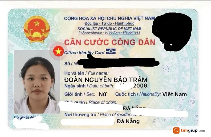 Tìm ví đỏ chứa giấy tờ tên Đoàn Nguyễn Bảo Trân tại Đà Nẵng