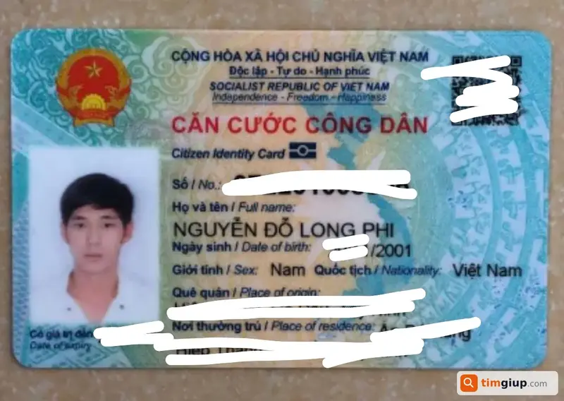 Tìm ví đánh rơi của Nguyễn Đỗ Long Phi tại TP. Hồ Chí Minh