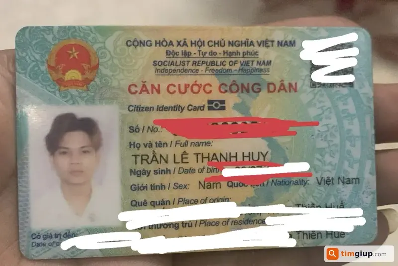 Tìm chuộc túi đồ chứa CCCD tên Trần Lê Thanh Huy tại Huế