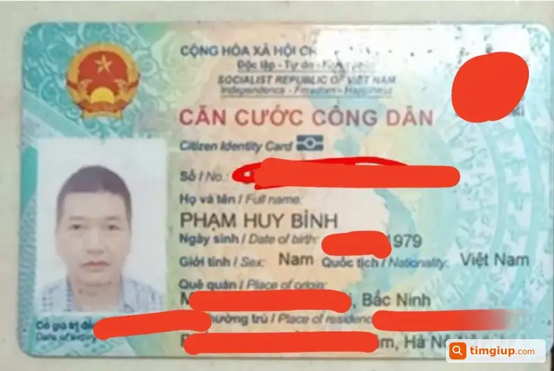 Rơi Giấy Tờ Và Ví Đen Tên Phạm Huy Bình Tại Tân Mai