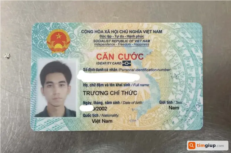 Tìm ví và giấy tờ tùy thân tên Trương Chí Thức tại TP.HCM