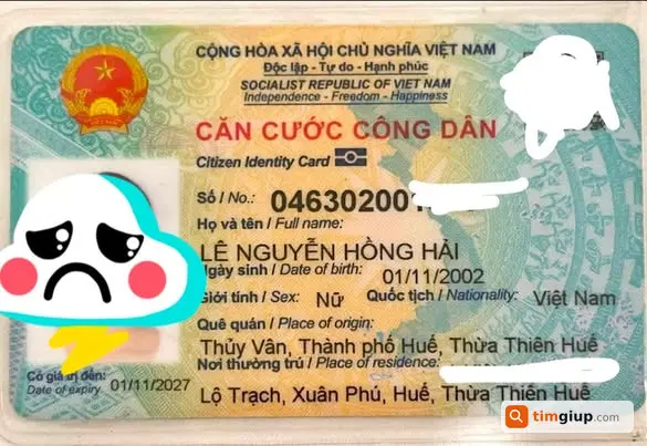Tìm Ví Màu Hồng Kèm Giấy Tờ Tại Cầu Tràng Tiền, Huế