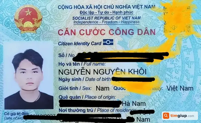 Tìm giấy tờ tùy thân trong cặp vải rơi ở Lê Đức Thọ, Ninh Bình
