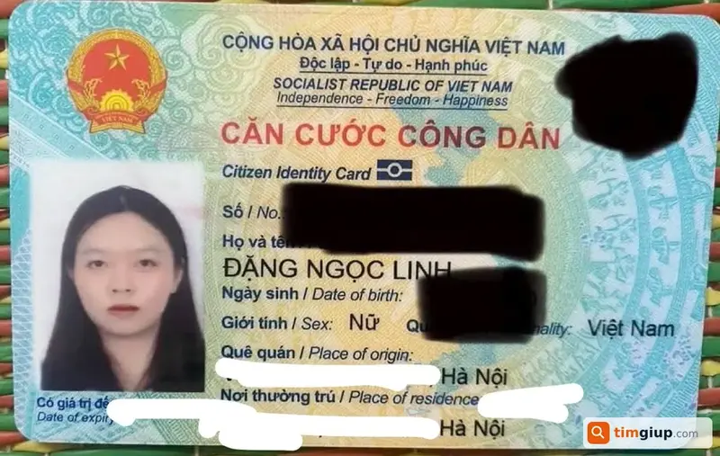 Tìm ví nhỏ màu đen chứa giấy tờ của Đặng Ngọc Linh tại Quận Hoàng Mai, Hà Nội