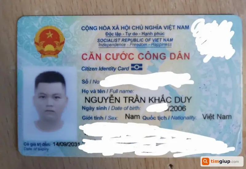 Tìm ví và giấy tờ tùy thân tên Nguyễn Trần Khắc Duy tại Hà Nội