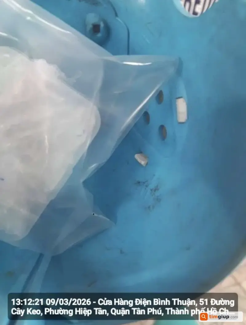 Tìm hộp linh kiện đồng hồ bị rơi tại TP. Hồ Chí Minh