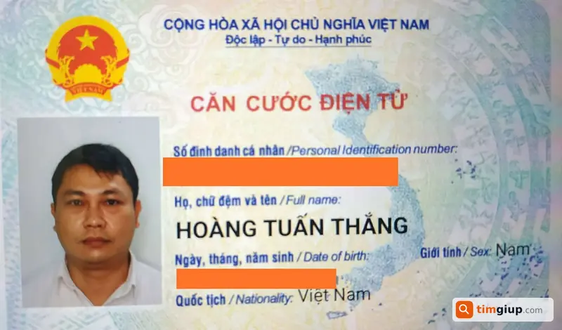 Mất ví nam màu đen cùng giấy tờ tại Hà Đông