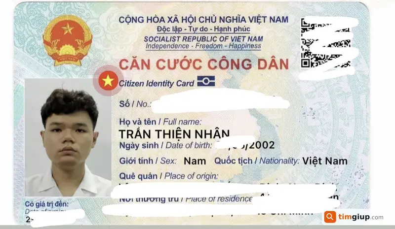 Tìm ví đánh rơi tại khu vực Hầm Thủ Thiêm, TP. Hồ Chí Minh
