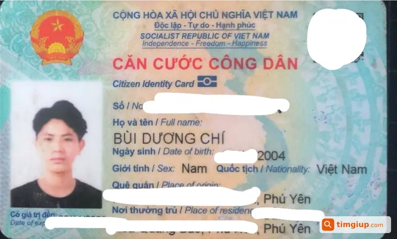 Ví Giấy Tờ Mang Tên Bùi Dương Chí Rơi Tại Huế