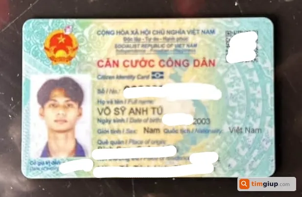 Tìm ví đánh rơi tên Võ Sỹ Anh Tú tại sân bay Tân Sơn Nhất, TP.HCM