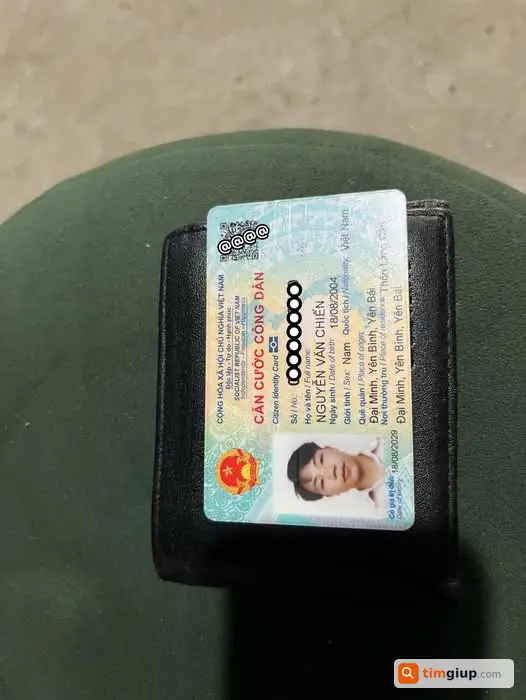 Mất ví cá nhân tại khu vực Lĩnh Nam, Hà Nội cần tìm lại