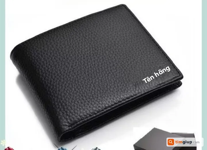 Tìm ví màu đen và giấy tờ tên Trần Văn Tuyên