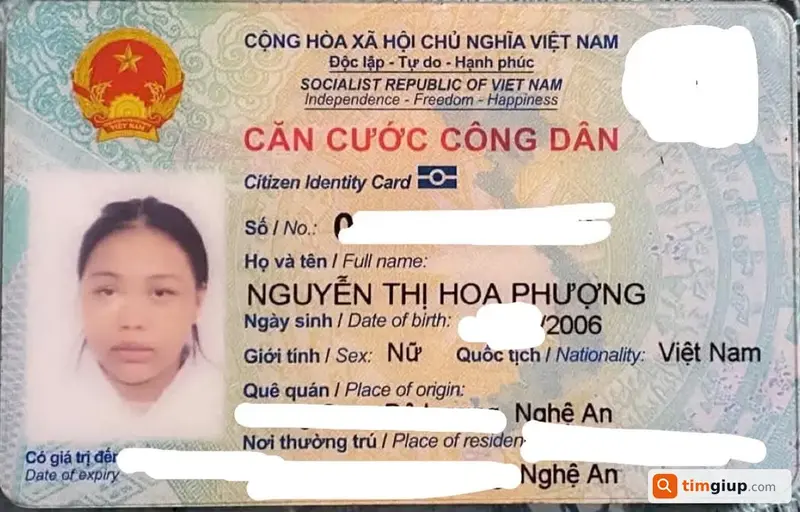 Tìm thẻ Căn cước công dân của Nguyễn Thị Hoa Phượng tại Hà Nội
